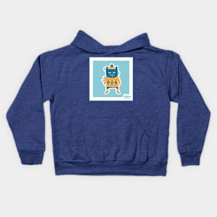 A Cat sensitive to the cold Kids Hoodie